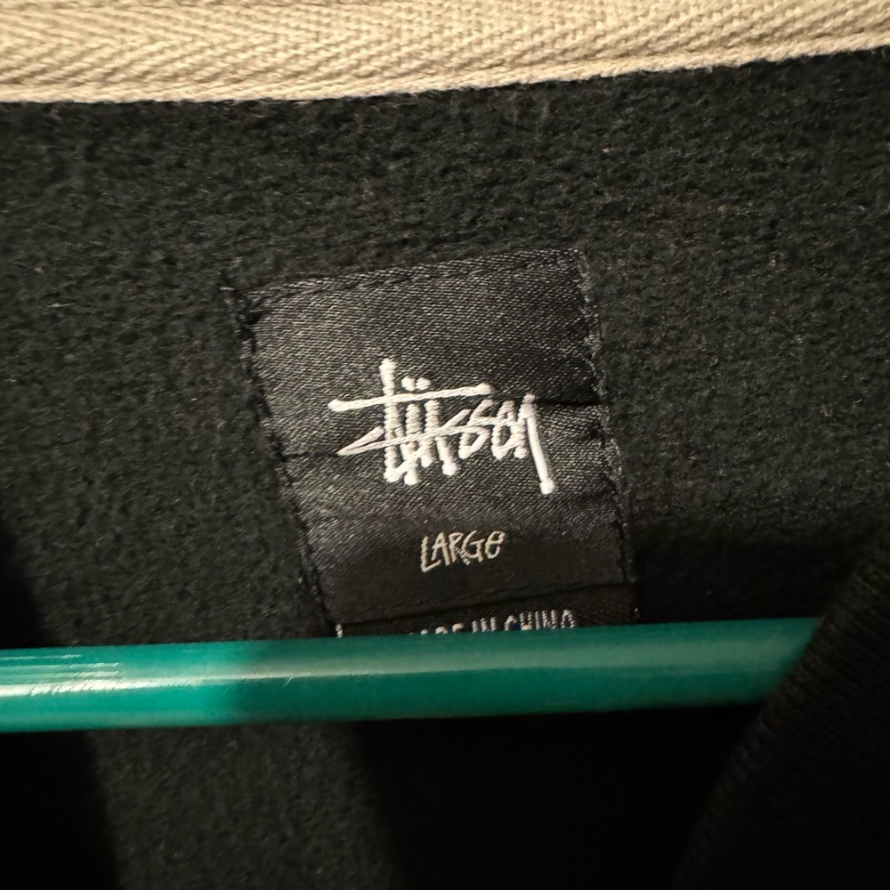 Stussy Black Jacket Sleek Design - Picture 3 of 5